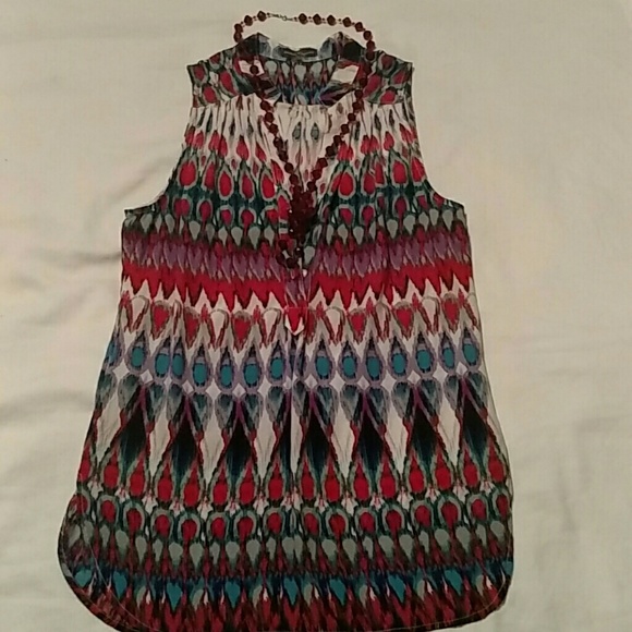 Tops - Market and Spruce Top Size Small